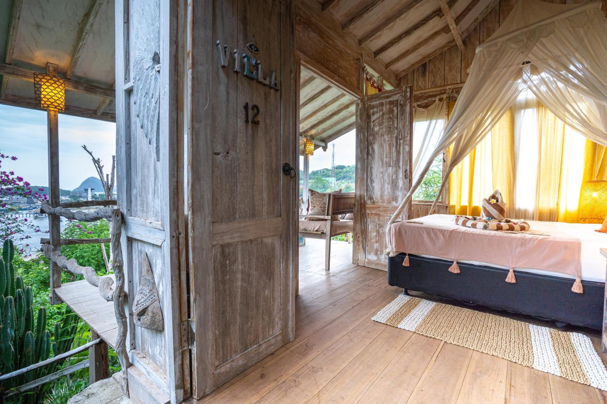 Selini Hills Hotel ลาบวนบาโจ ภายนอก รูปภาพ