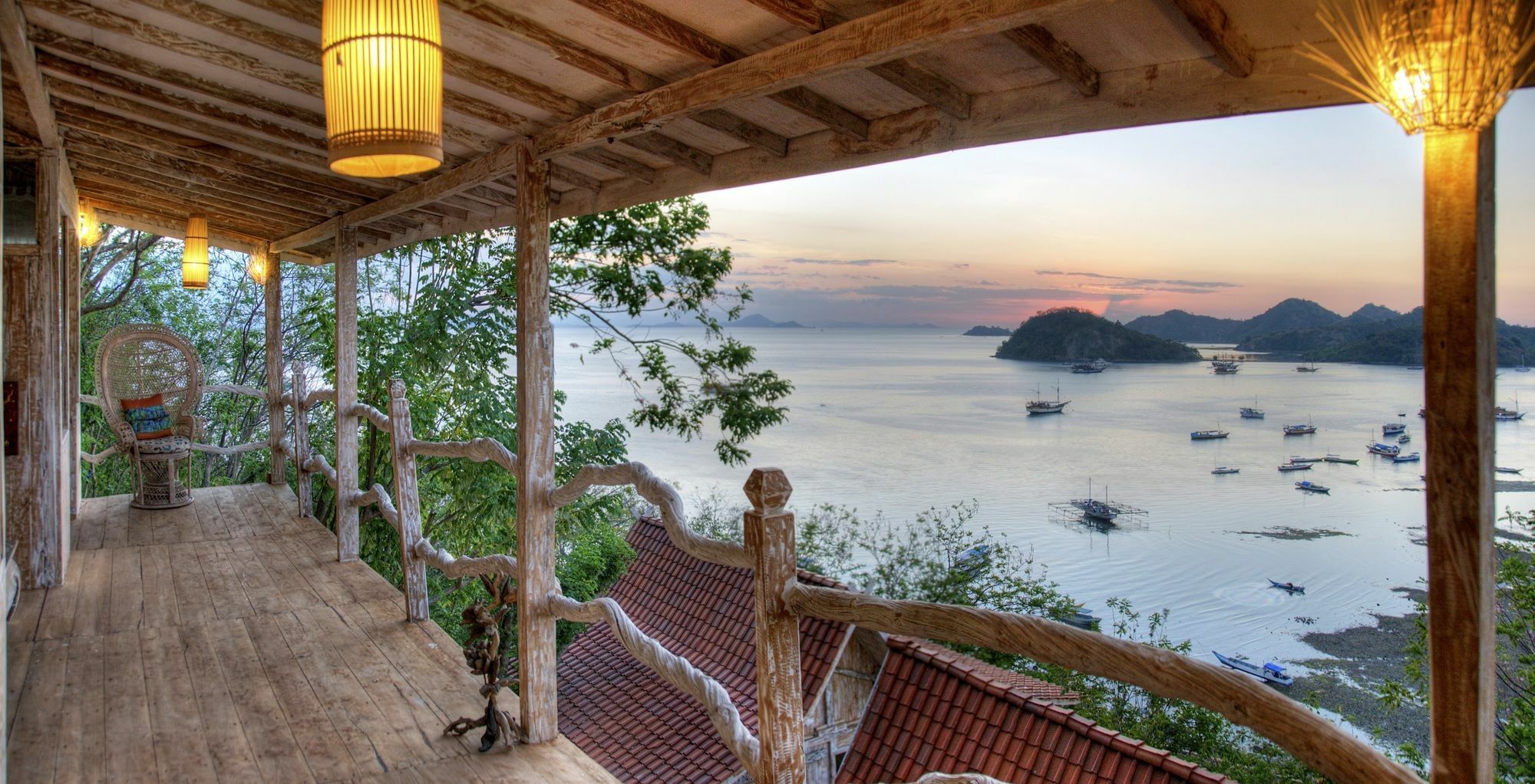 Selini Hills Hotel ลาบวนบาโจ ภายนอก รูปภาพ